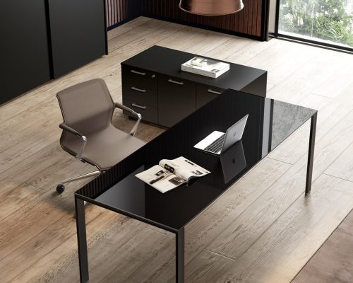 میز کارشناسی